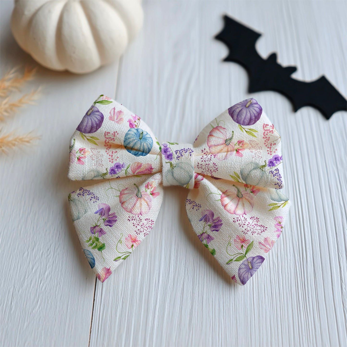 Sweet Peas & Pumpkins seamless pattern
